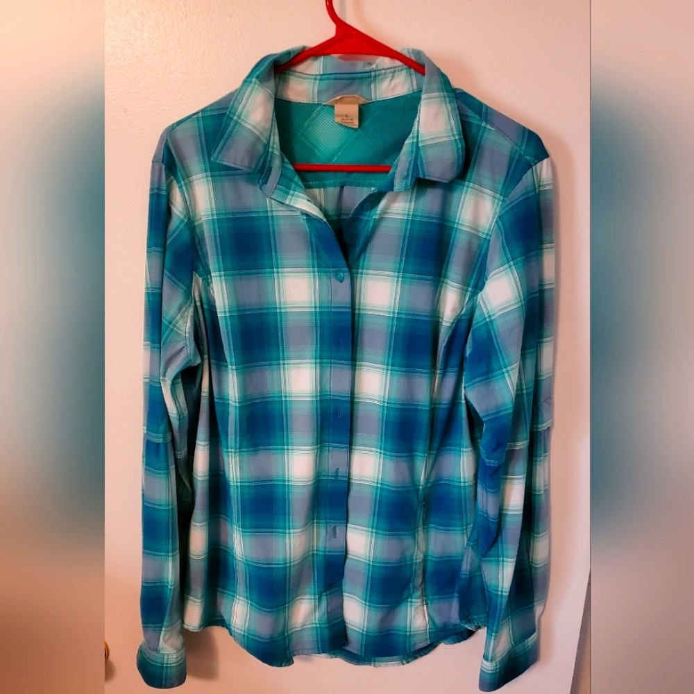 Ladies Duluth Trading vented shirt LG